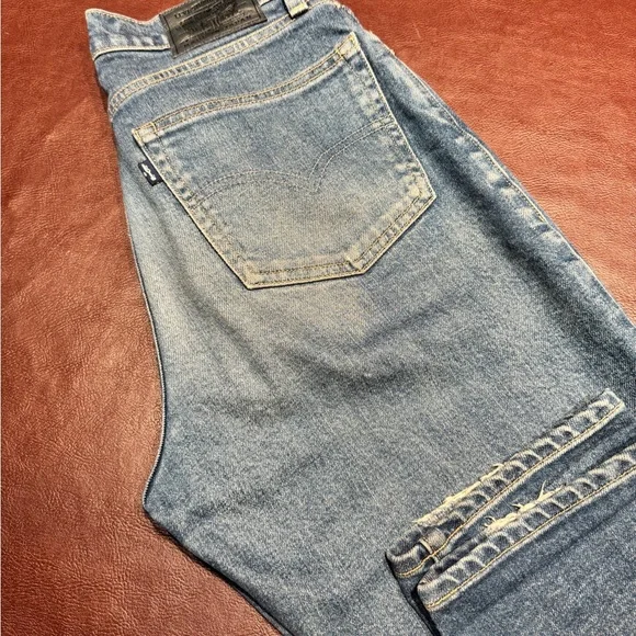 Made in Japan Levi's High Rise Boyfriend Jeans - Picture 14 of 14